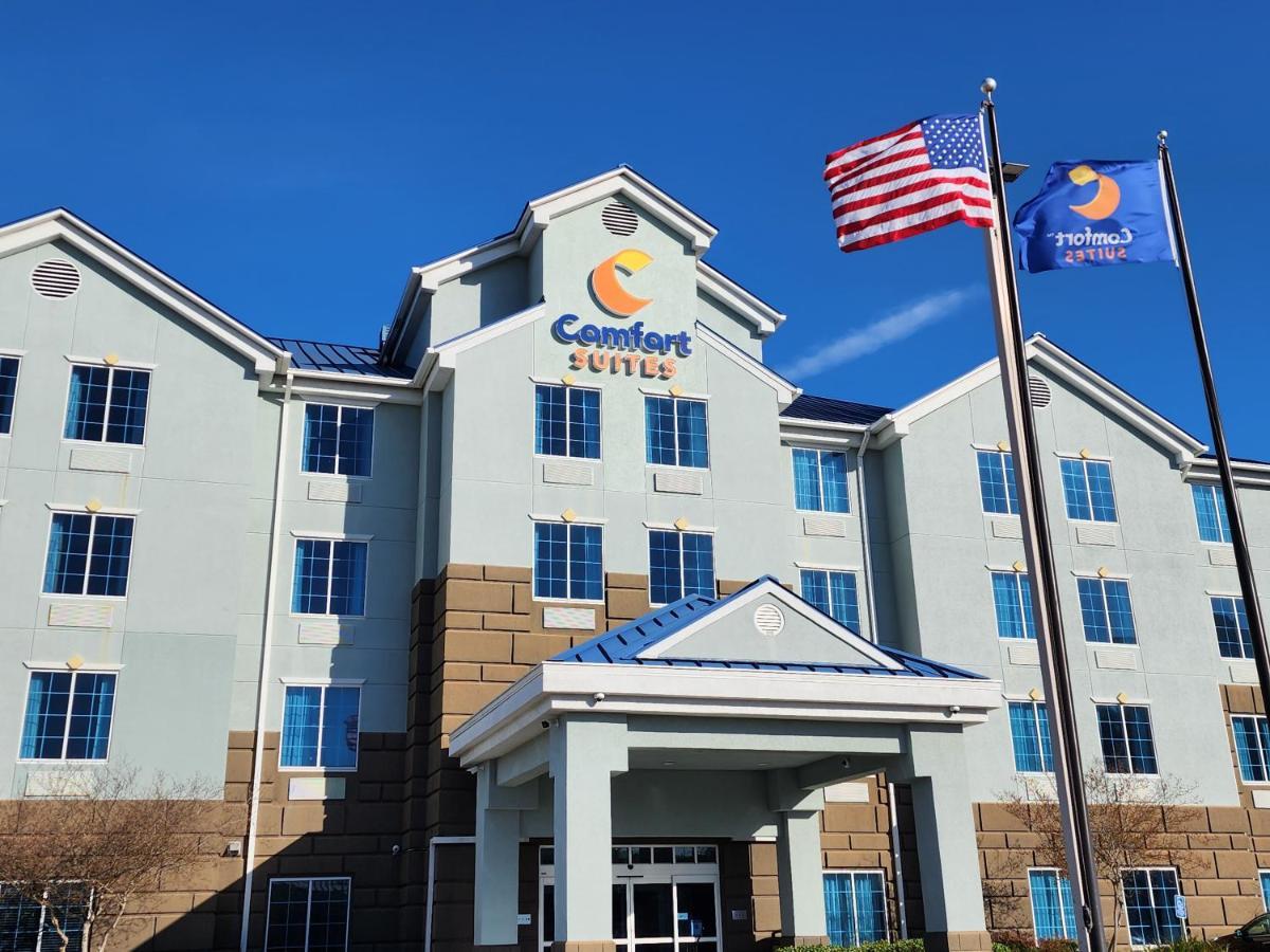Comfort Suites New Orleans East Екстер'єр фото