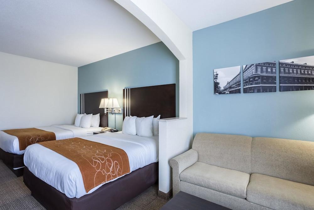 Comfort Suites New Orleans East Екстер'єр фото