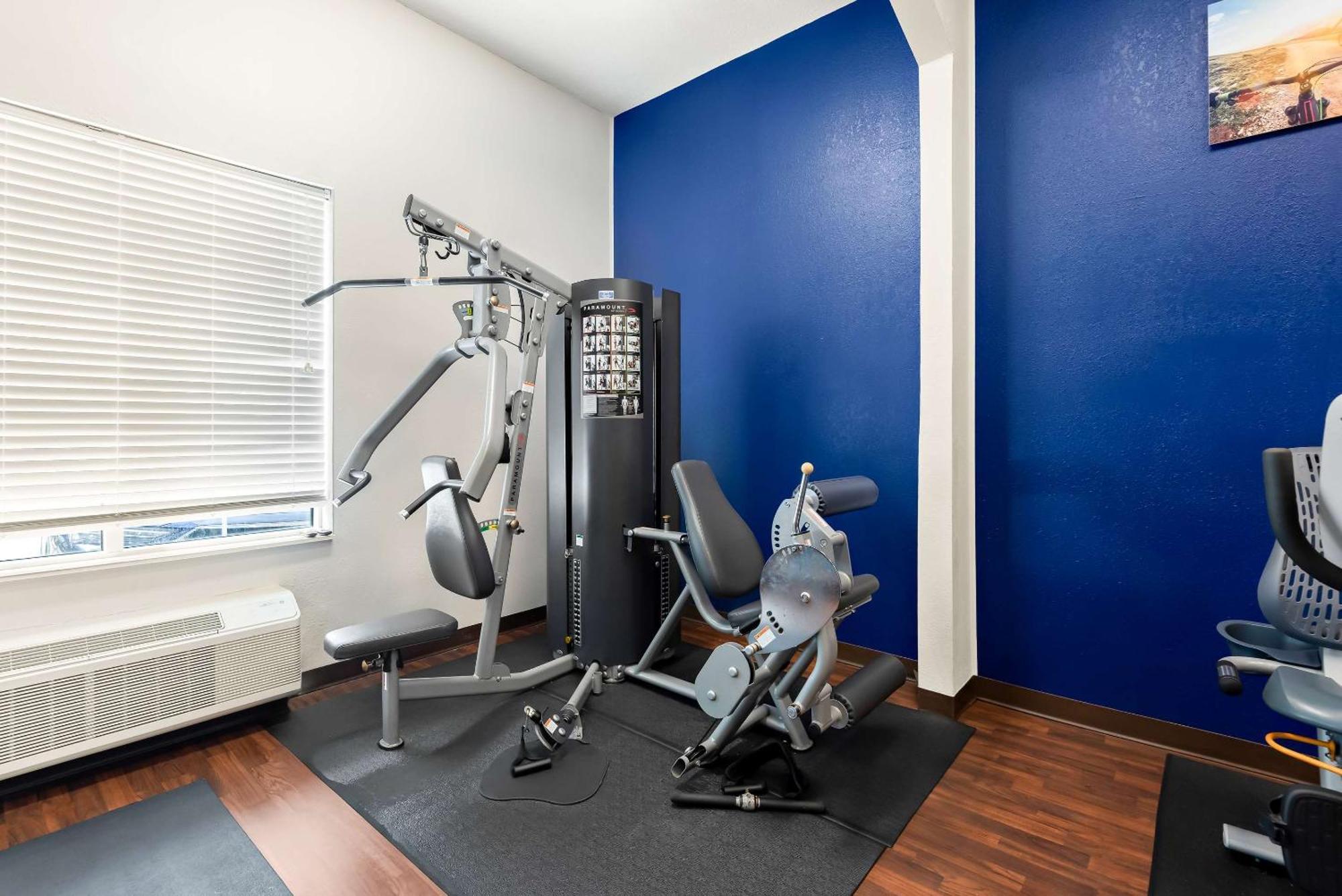 Comfort Suites New Orleans East Екстер'єр фото