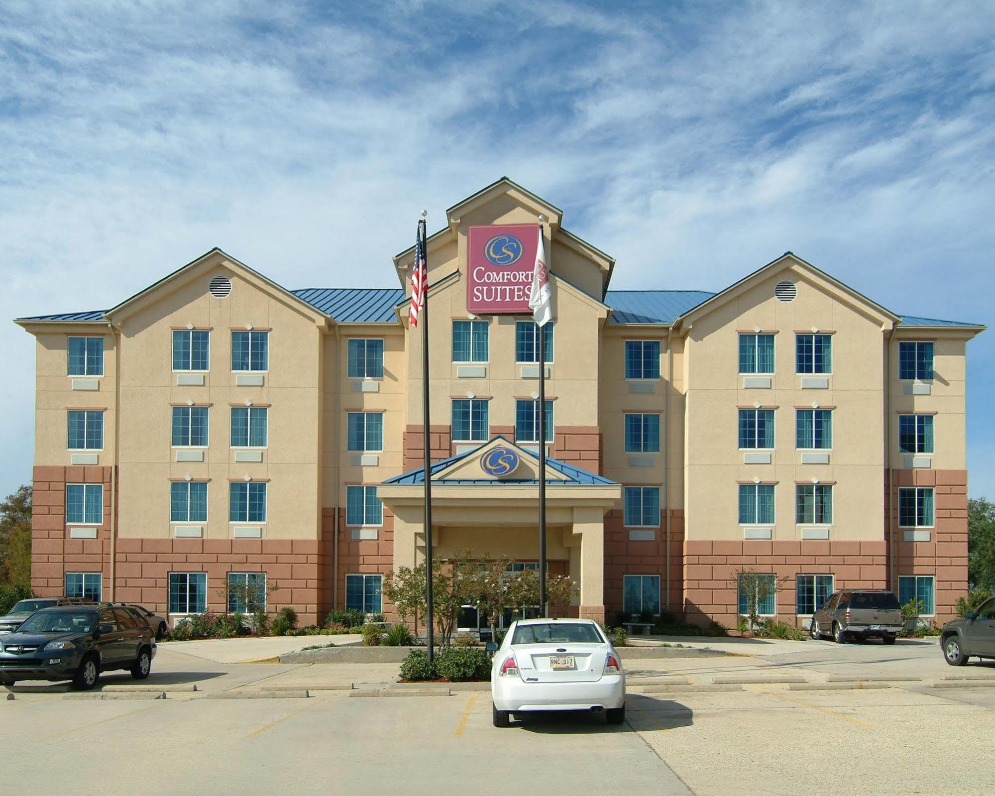 Comfort Suites New Orleans East Екстер'єр фото